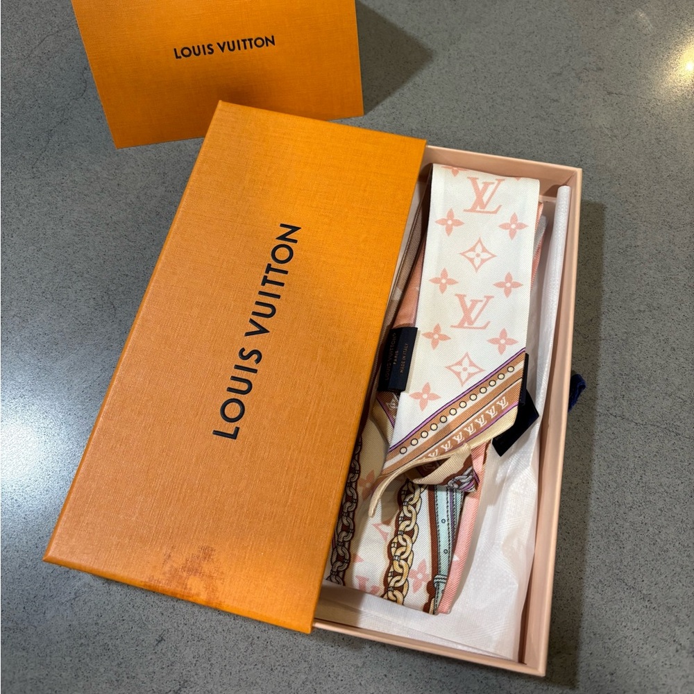 Louis Vuitton Ultimate Monogram BB Bandeau
